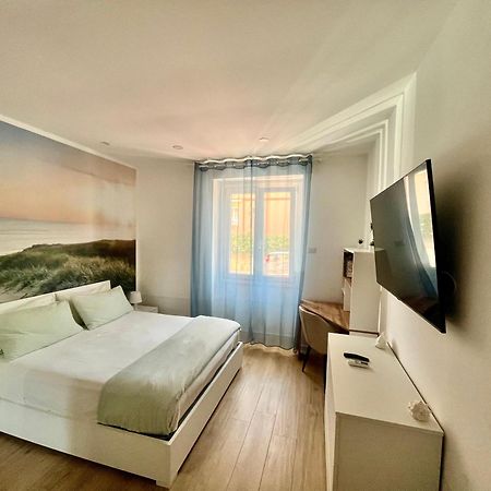 Solemar Apartments Kennedy Alghero Bagian luar foto